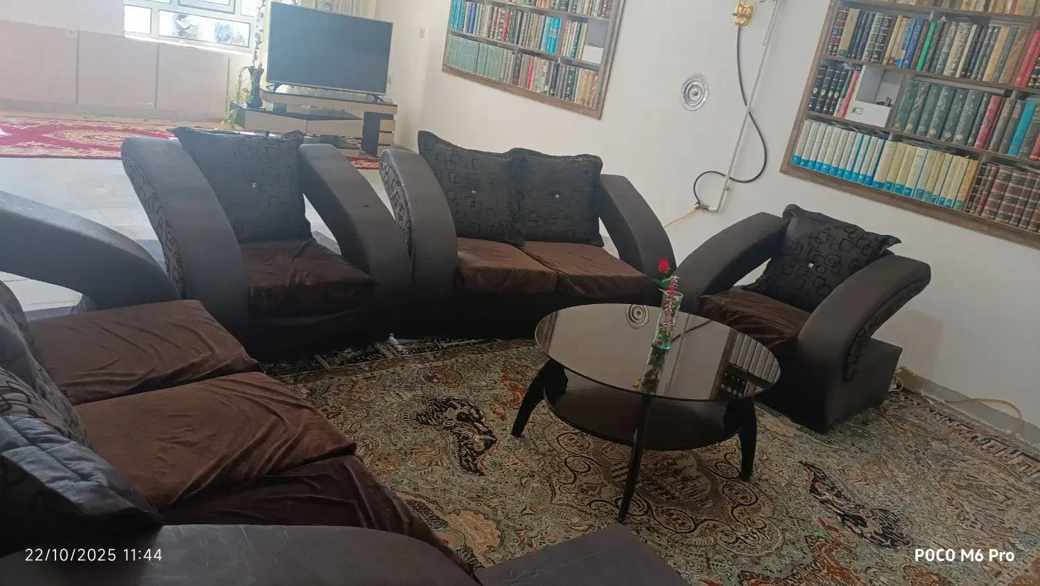 مبل ۷ نفره|مبلمان خانگی و میز عسلی|نورآباد, |دیوار