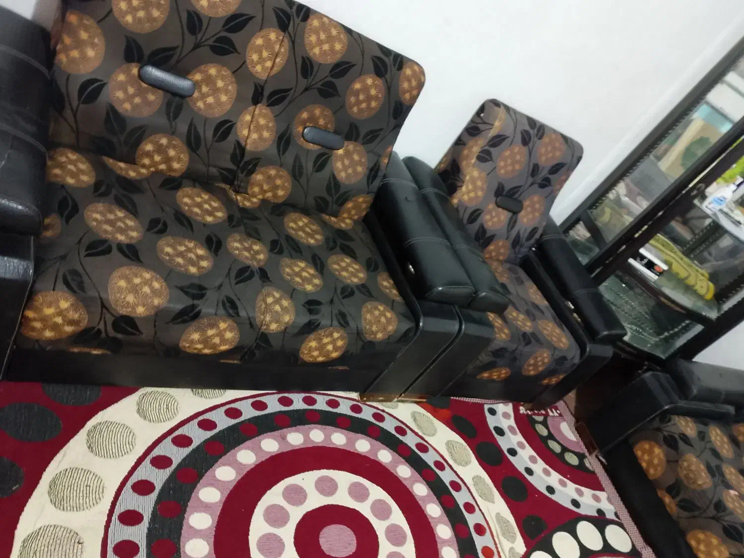 مبل راحتی|مبلمان خانگی و میز عسلی|کیش, |دیوار