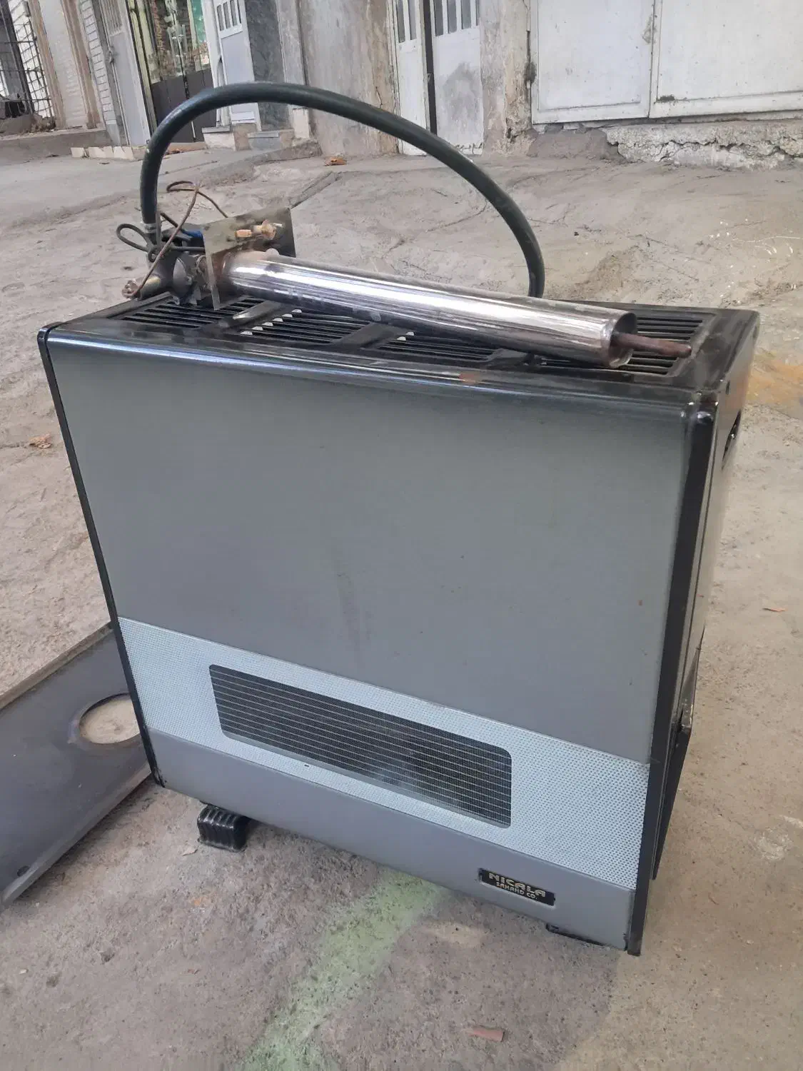 تعویض آبگرمکن کهنه با نو، تعمیر بخاری، آبگرمکن|آبگرمکن، پکیج، شوفاژ|خرم‌آباد, |دیوار