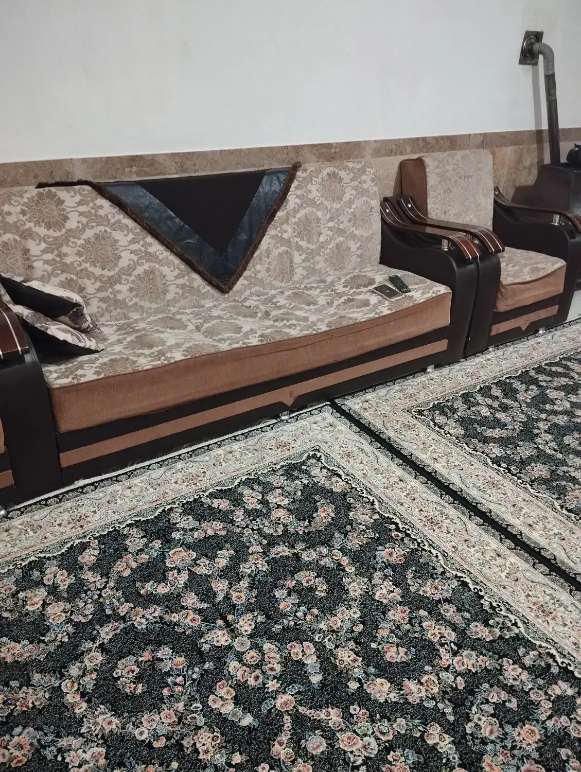 مبل تخت خوابی 10نفر|مبلمان خانگی و میز عسلی|ربط, |دیوار