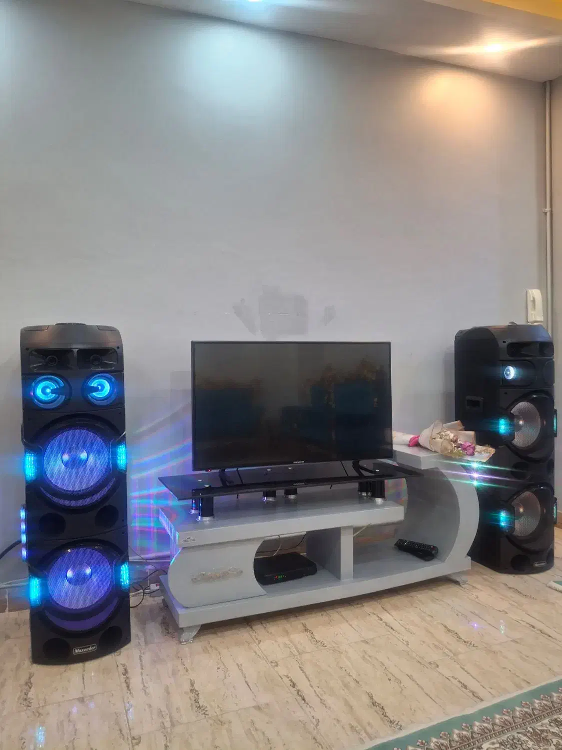 دوعدد باند شیک ونو|سیستم صوتی خانگی|ماهدشت, |دیوار