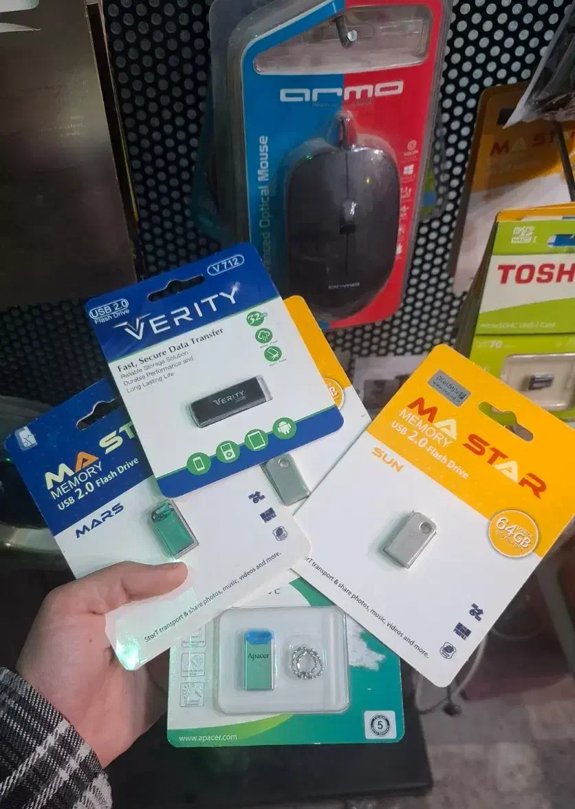 انواع فلش ۶۴گیگ،۳۲گیگ|لوازم جانبی موبایل و تبلت|دزفول, |دیوار