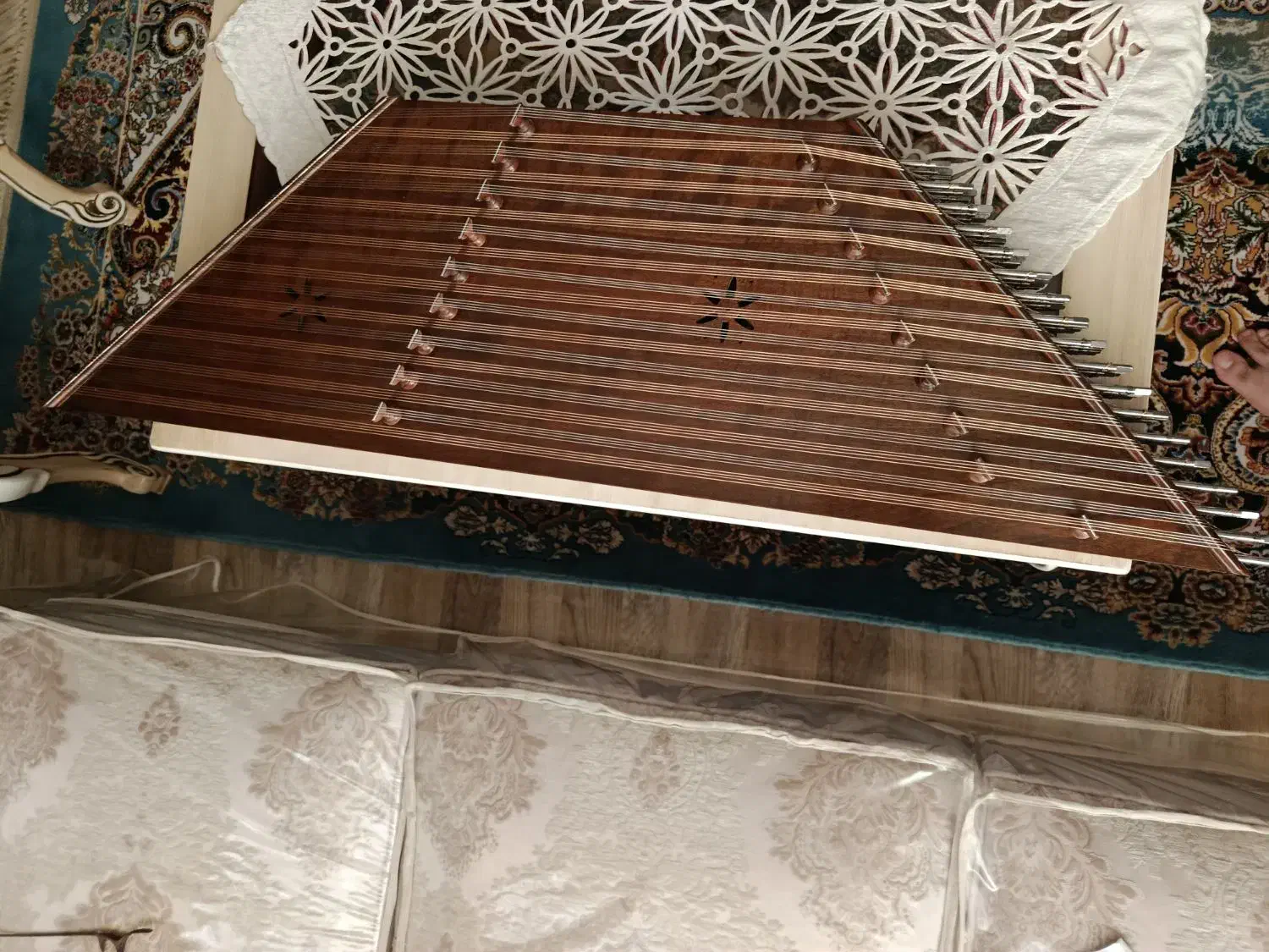 سنتور حرفه ای تمام چوب گردو|سازهای سنتی|اصفهان, بهرام‌آباد|دیوار