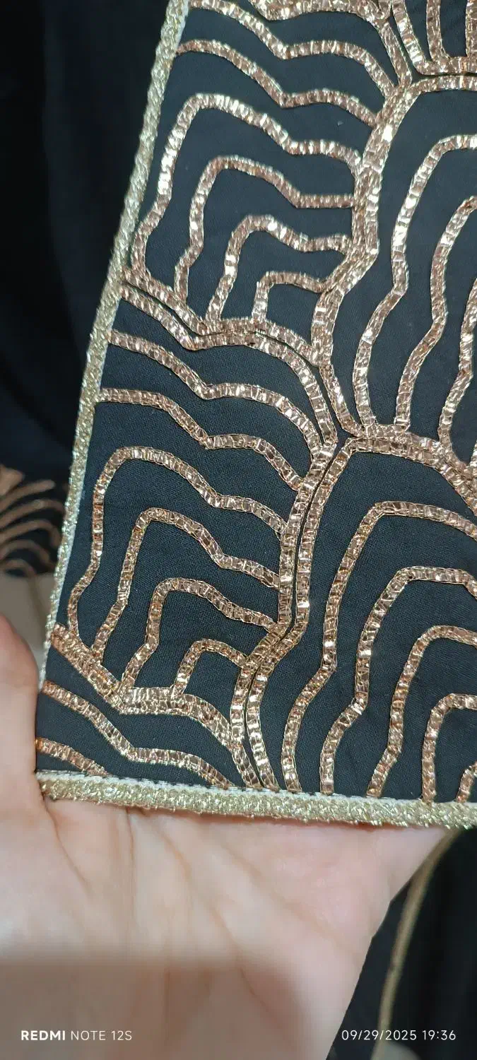 مانتو مجلسی|لباس|شیراز, ریشمک|دیوار