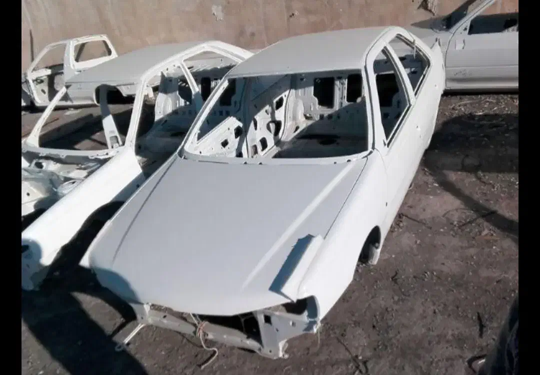 بدنه فابریک رنگی رو اتاقی کارخانه ای|قطعات یدکی و لوازم جانبی|تهران, خاوران|دیوار