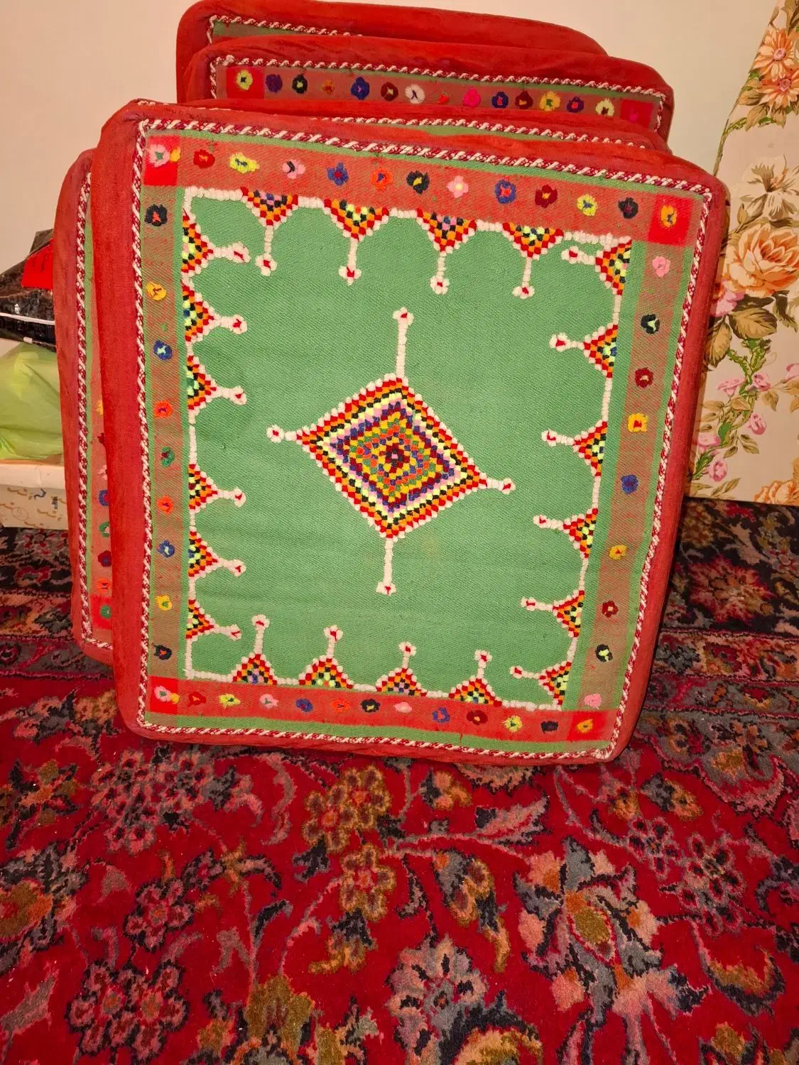 وسائل شخصی|پشتی|فیروزآباد (فارس), |دیوار