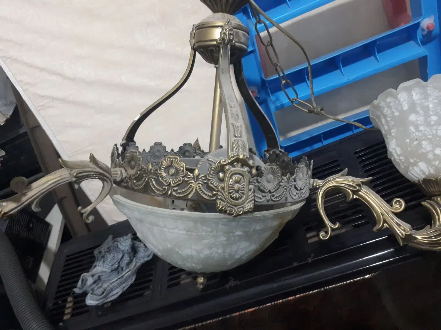 لوستر|لوستر و چراغ آویز|علی‌آباد کتول, |دیوار