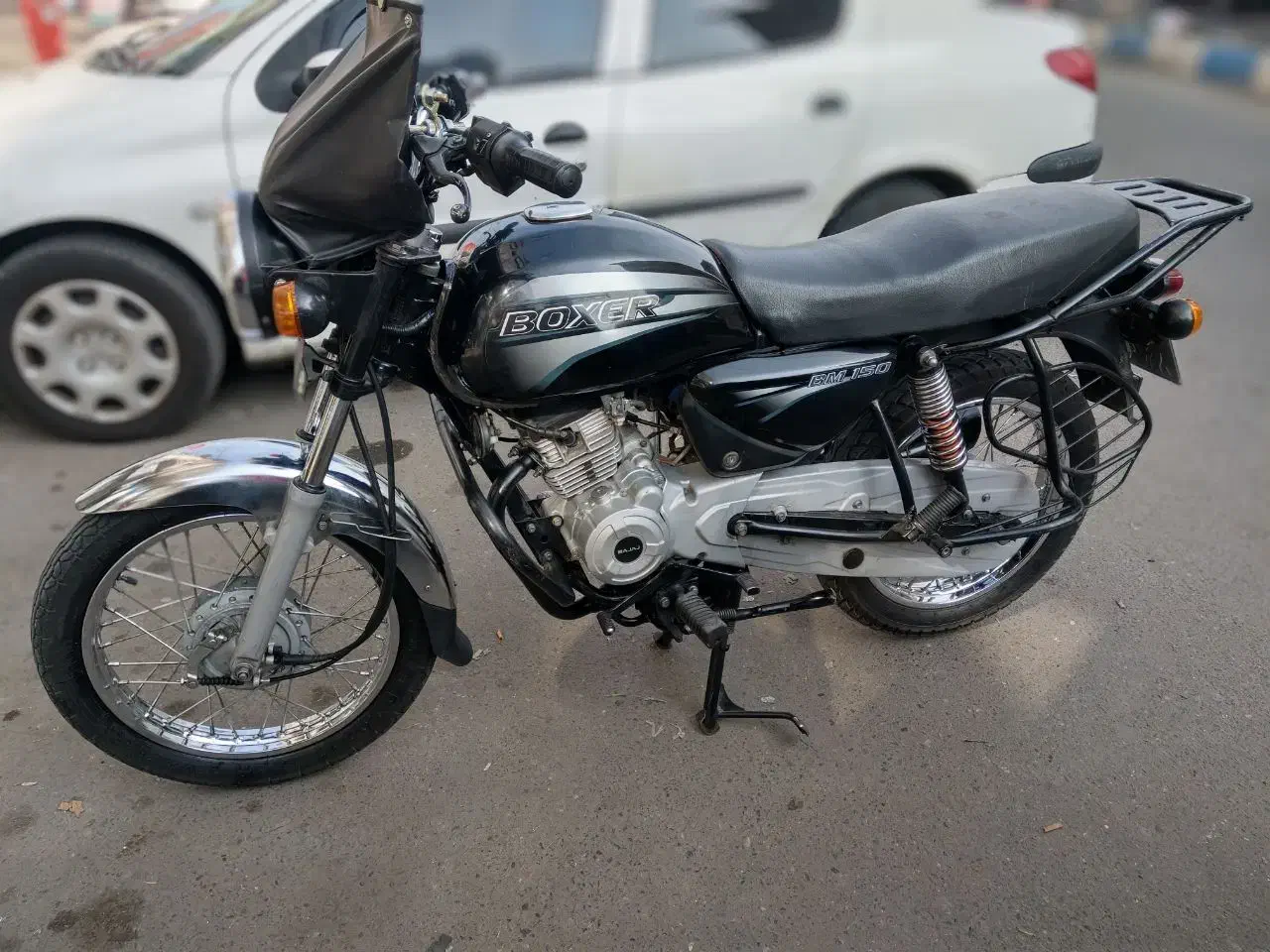 موتور باکسر اصلی باجاج ۱۵۰|موتورسیکلت|صومعه‌سرا, |دیوار