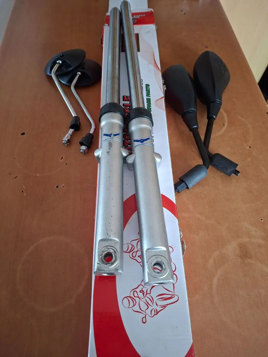 لوازم موتور معاوضه با پرنده هم دارم|قطعات یدکی و لوازم جانبی|قشم, |دیوار