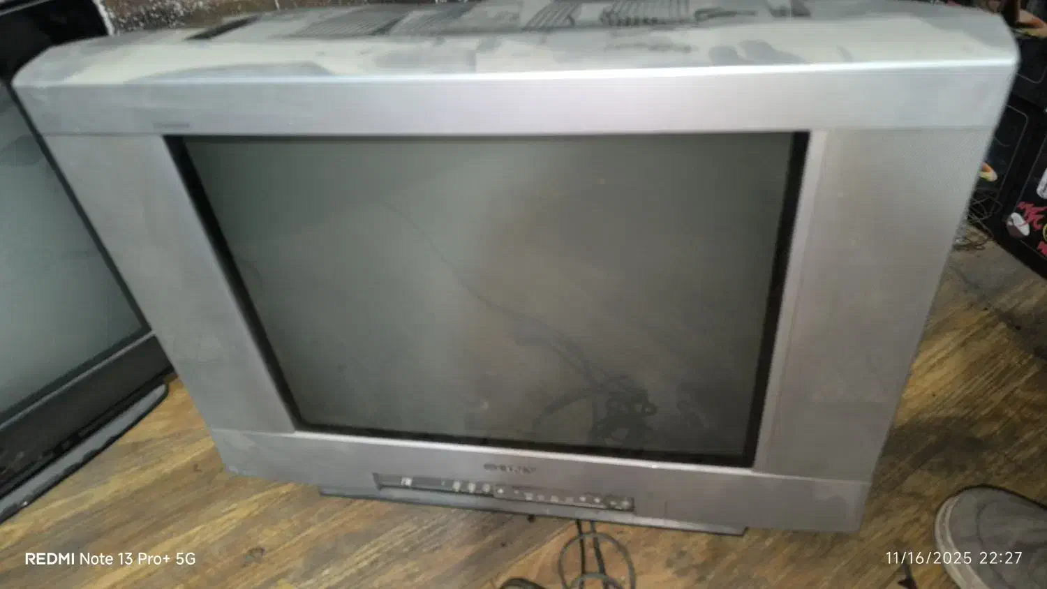 تلویزیون های قدیمی|تلویزیون و پروژکتور|اصفهان, شهریار|دیوار