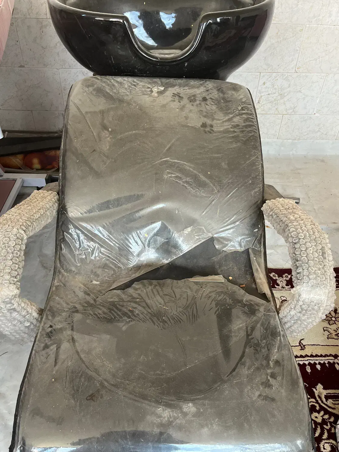 سرشور و صندلی|آرایشگاه و سالنهای زیبایی|نیشابور, کوی یغما|دیوار