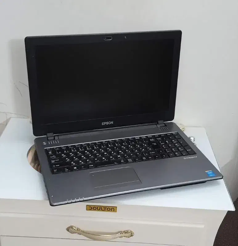 لب تاب خونگی ۴هسته ای در حدنو سالم ومرتب+کیف|رایانه همراه|مشهد, گاز|دیوار