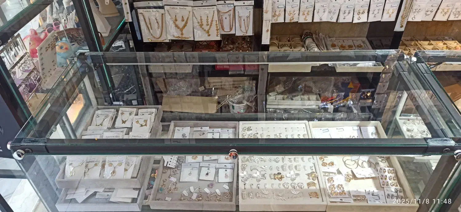 ویترین فروشگاهی|فروشگاه و مغازه|اصفهان, رکن الدوله شرقی|دیوار