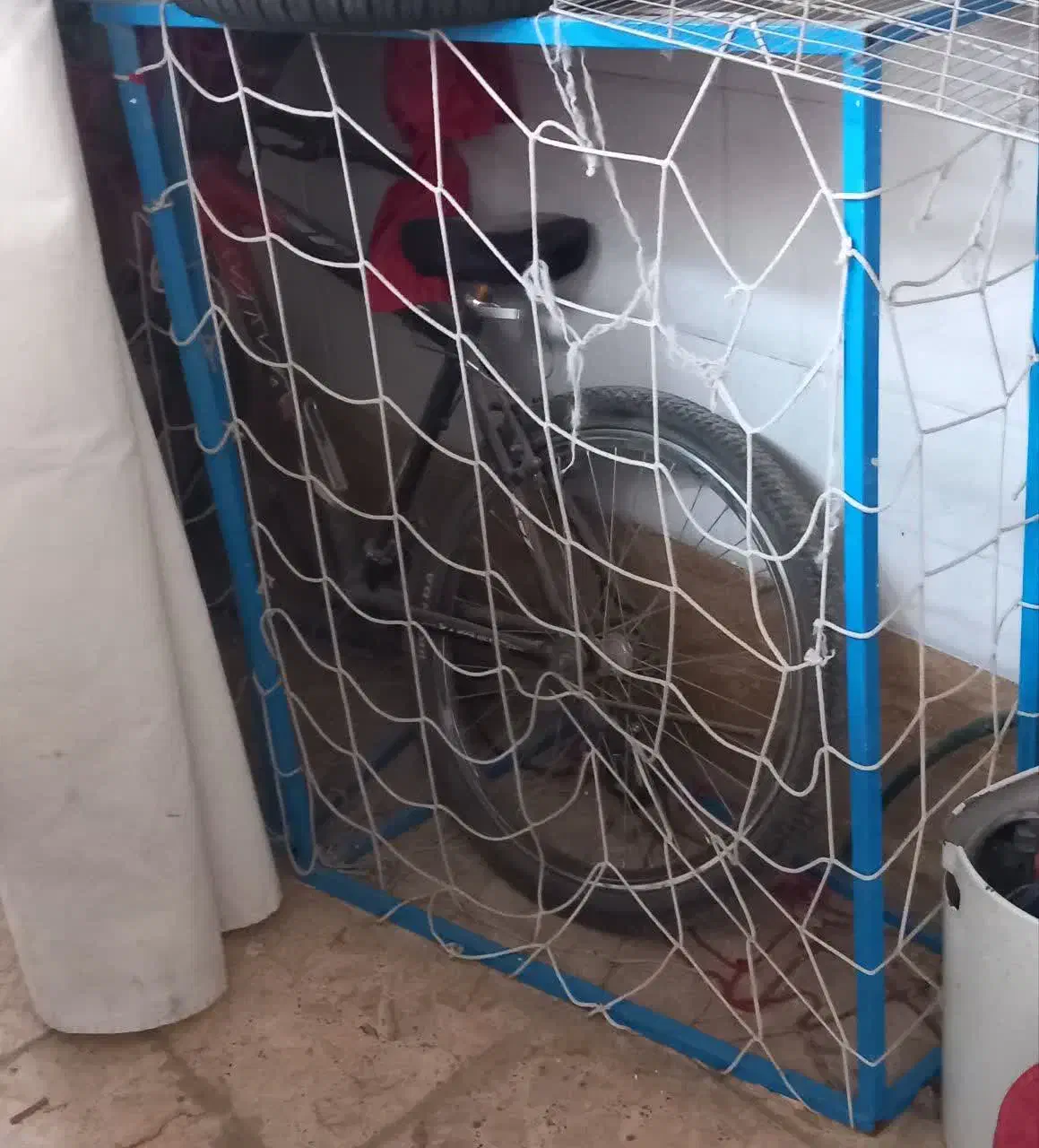 دو عدد تیرک با تور|ورزش‌های توپی|قم, کیوانفر|دیوار