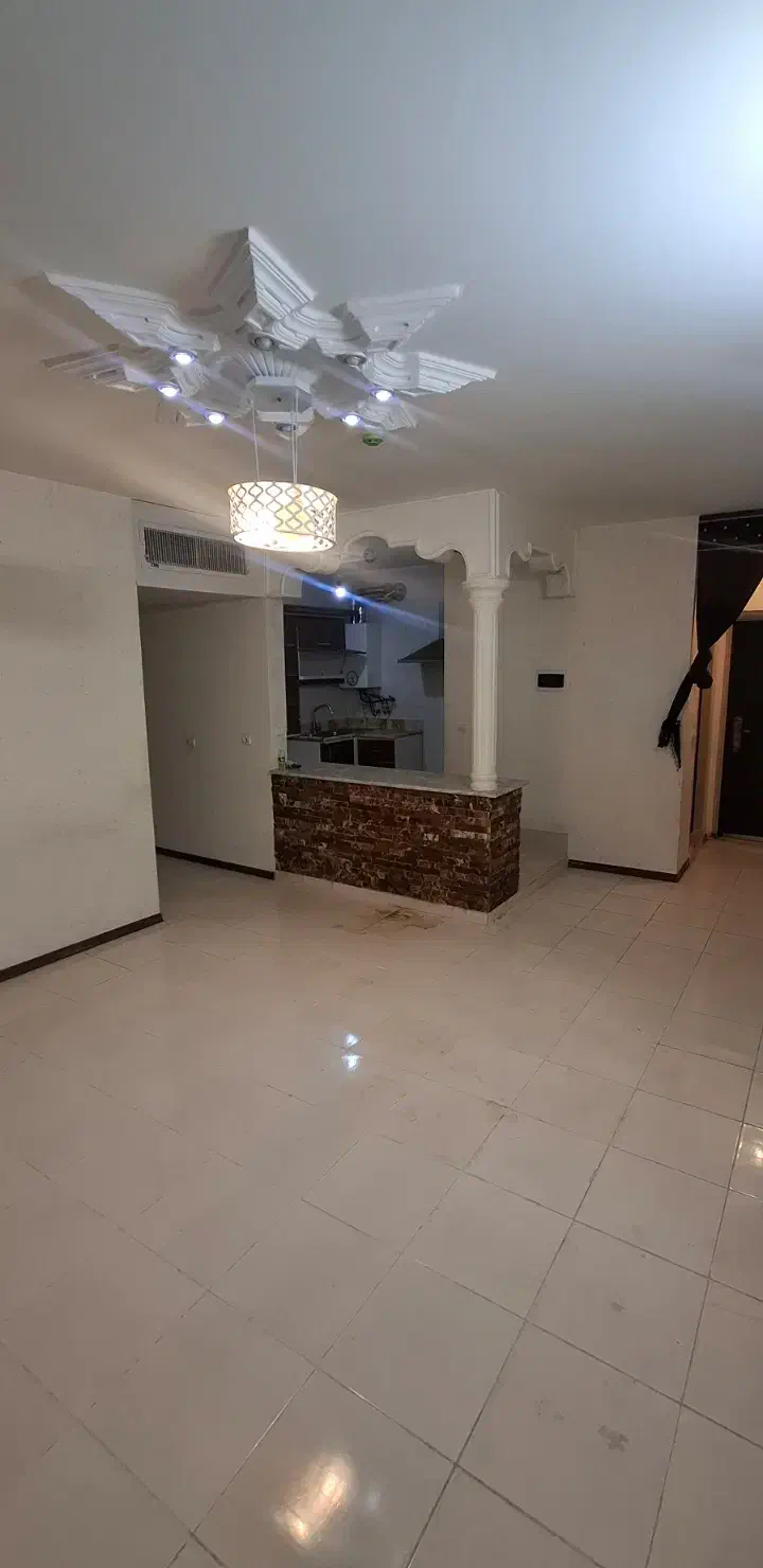 فروش آپارتمان طبقه دوم جنوبی|فروش آپارتمان|شهرضا, |دیوار