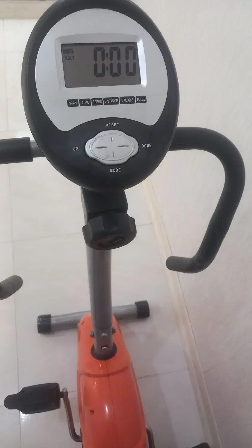 دوچرخه ثابت برند MAX WEEL ساخت تایوان|تجهیزات ورزشی|ری, دولتآباد|دیوار