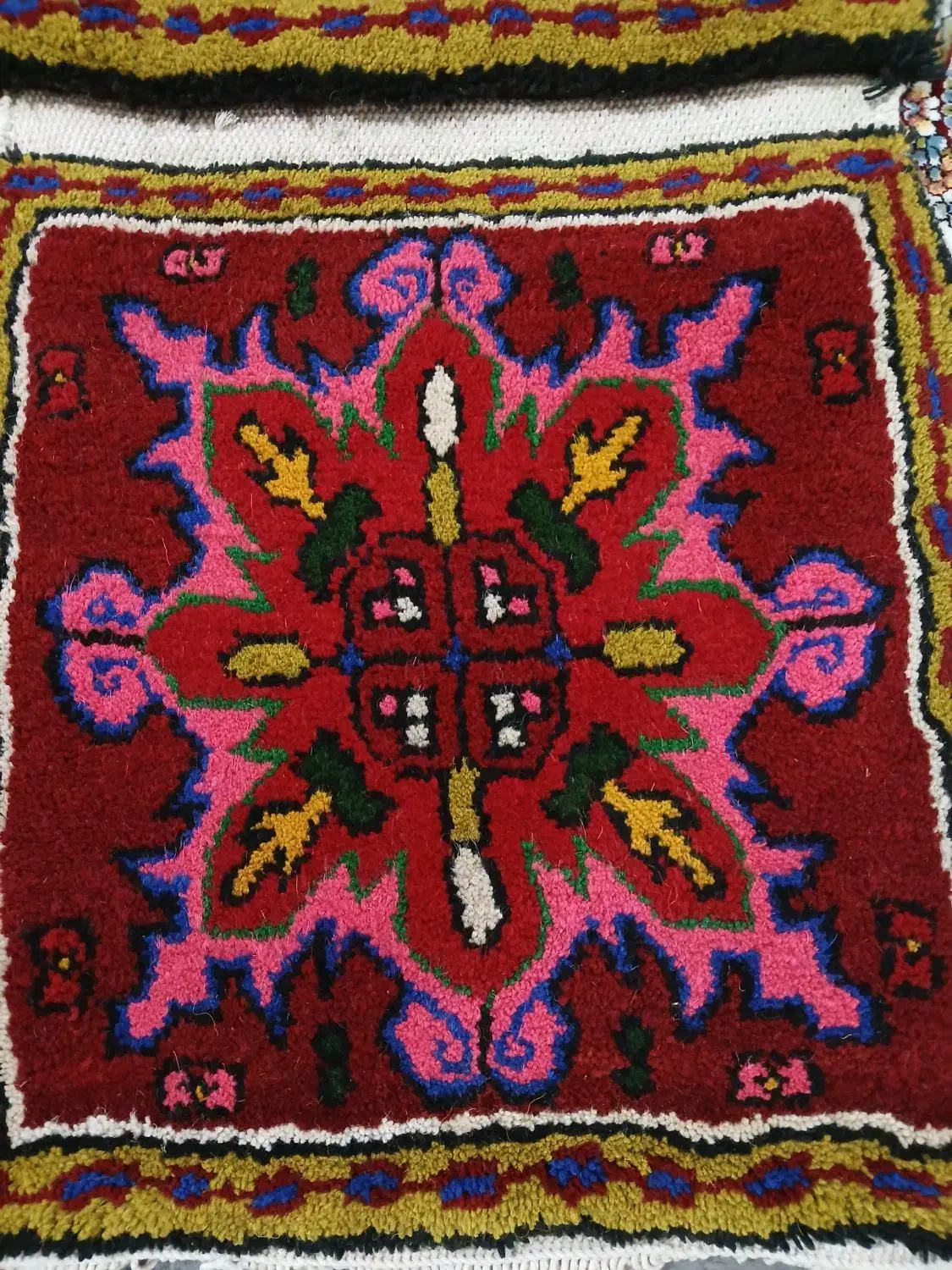 روصندلی|روفرشی|تبریز, |دیوار