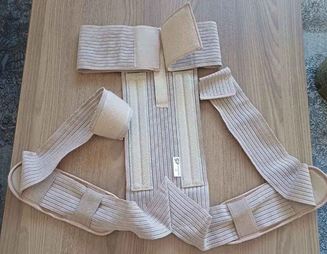 قوز بند طبی|آرایشی، بهداشتی، درمانی|صدرا-فارس, فاز ۲|دیوار