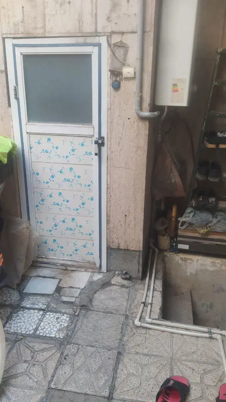 خانه مسکونی  ۳طبقه دربست|فروش خانه و ویلا|تهران, مظاهری|دیوار