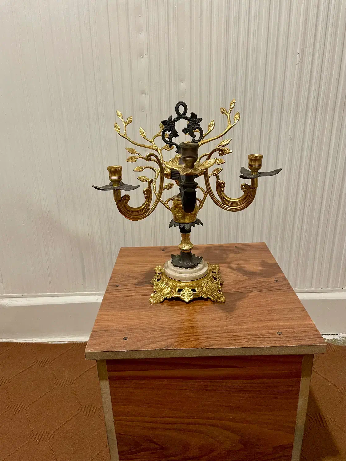 شمعدان برنزی|لوستر و چراغ آویز|تبریز, |دیوار