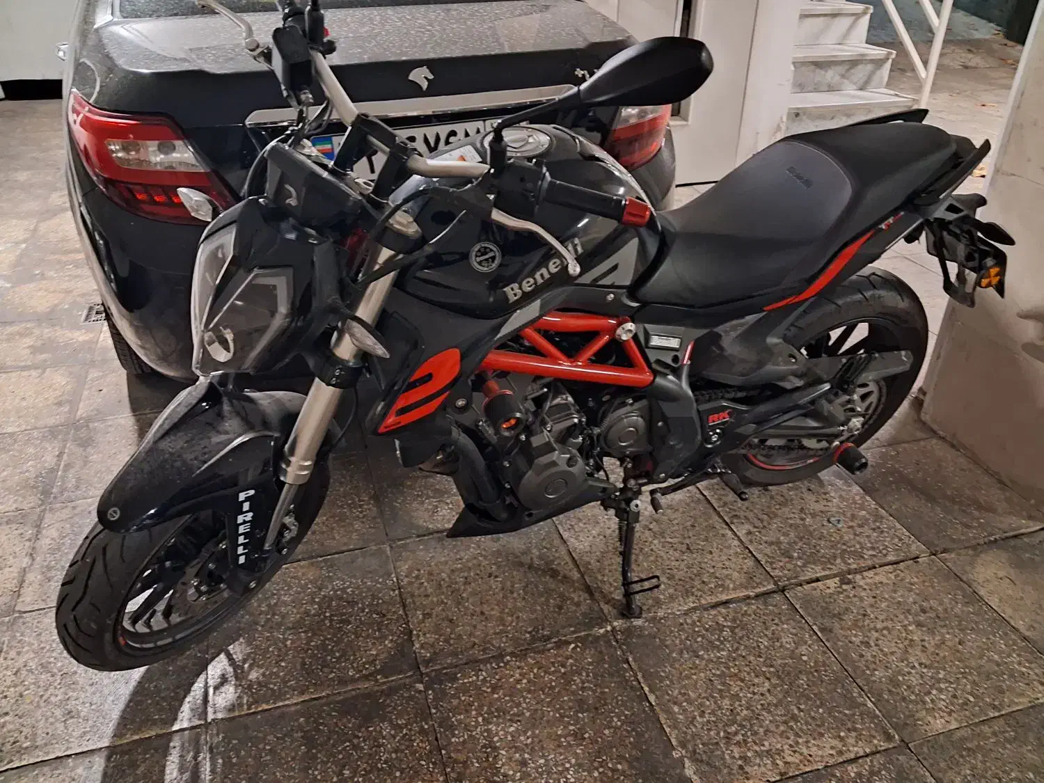 بنلی ۲۵۰ ۲سیلندر|موتورسیکلت|تهران, درختی|دیوار