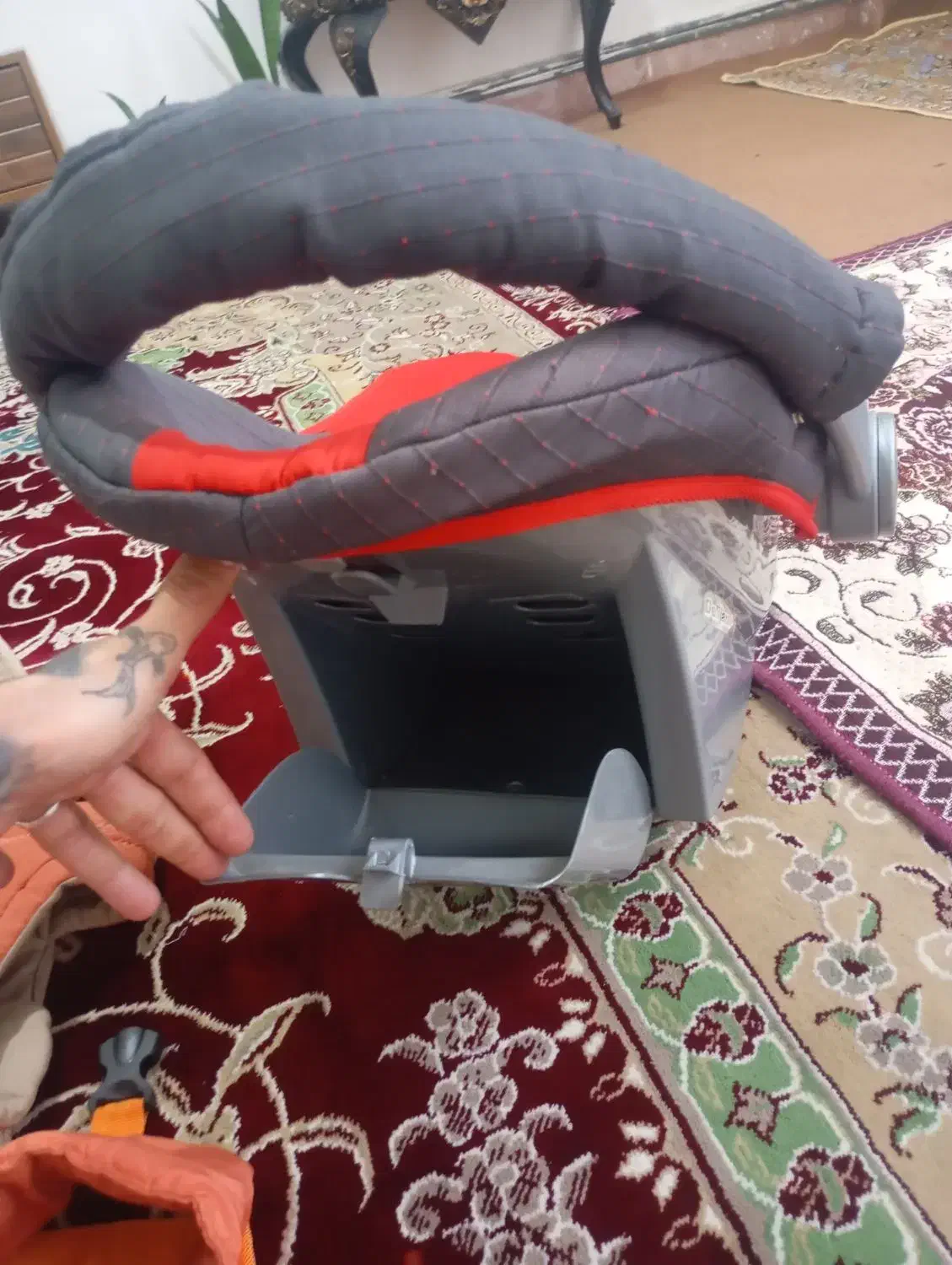 کریر و آغوشی بچه|کالسکه و لوازم جانبی|کرمانشاه, |دیوار