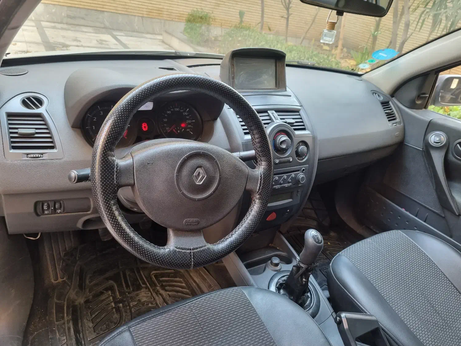 مگان ۱.۶ دنده مدل ۸۸|خودرو سواری و وانت|تهران, قلهک|دیوار