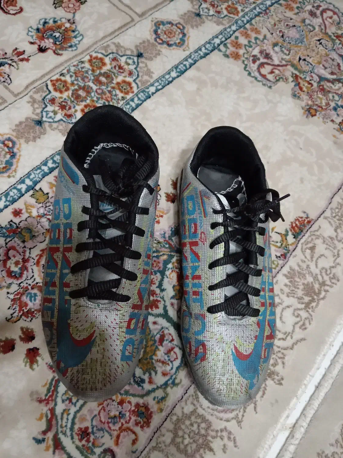 کفش فوتبالی|تجهیزات ورزشی|مشهد, تلگرد|دیوار