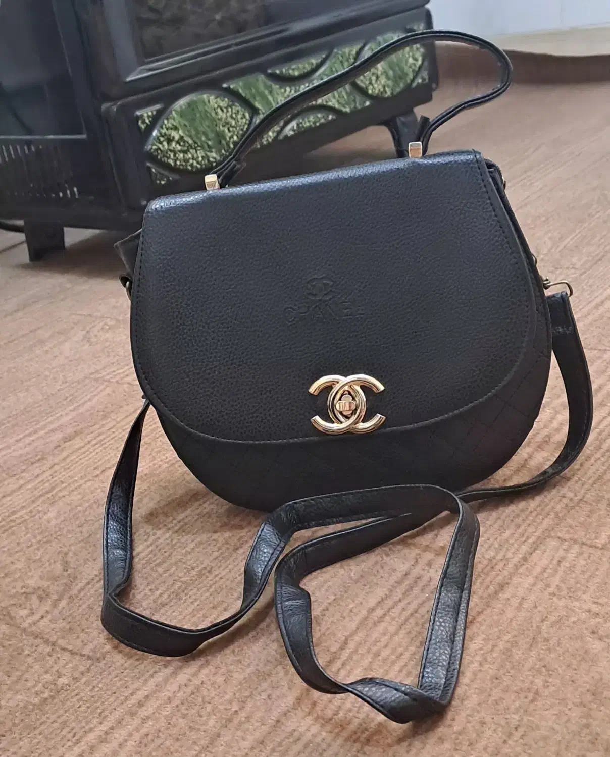 کیف زنانه|کیف، کفش، کمربند|پاکدشت, پاکدشت (مامازند)|دیوار