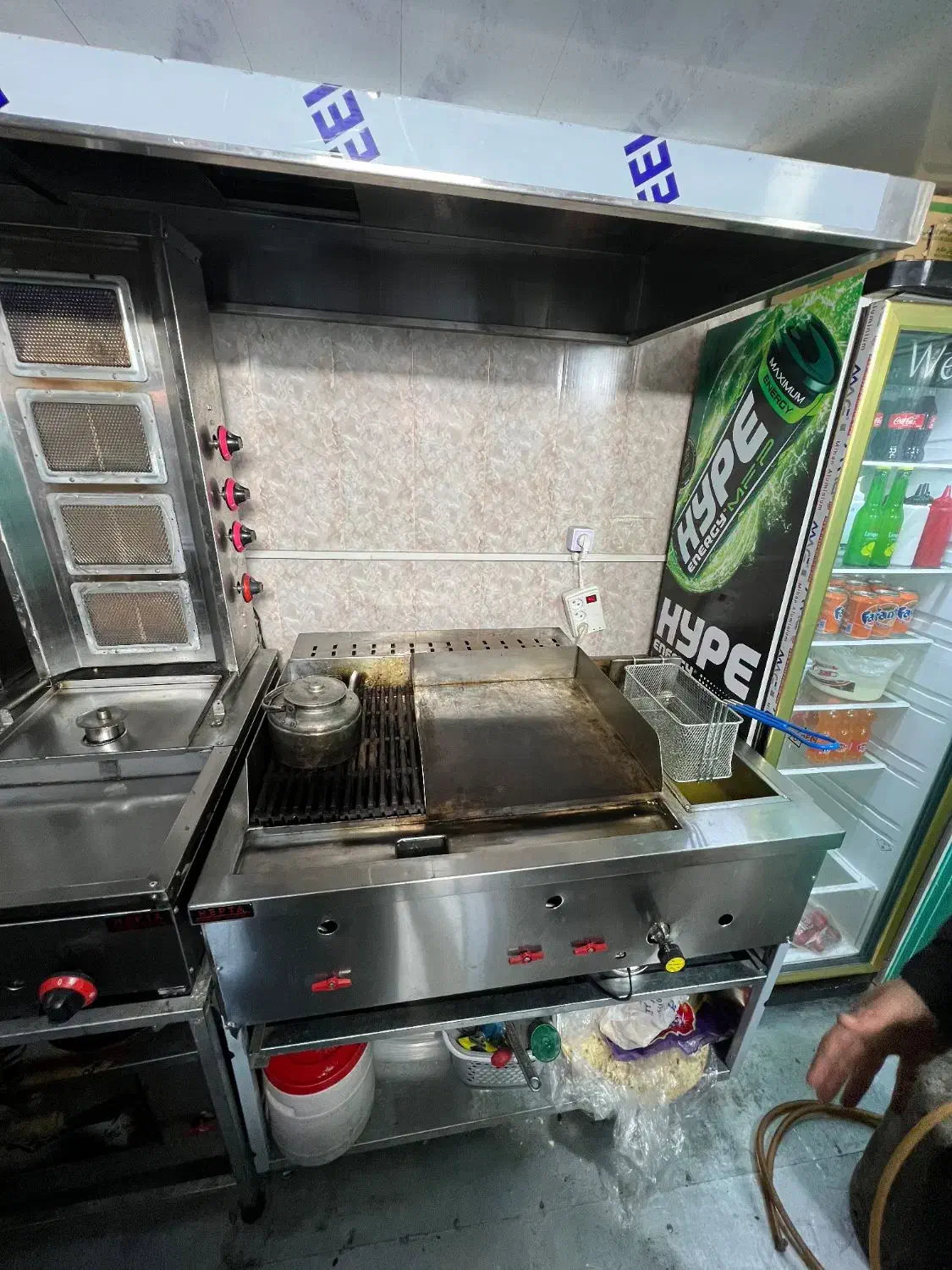 گیریل|کافیشاپ و رستوران|مشکیندشت, |دیوار