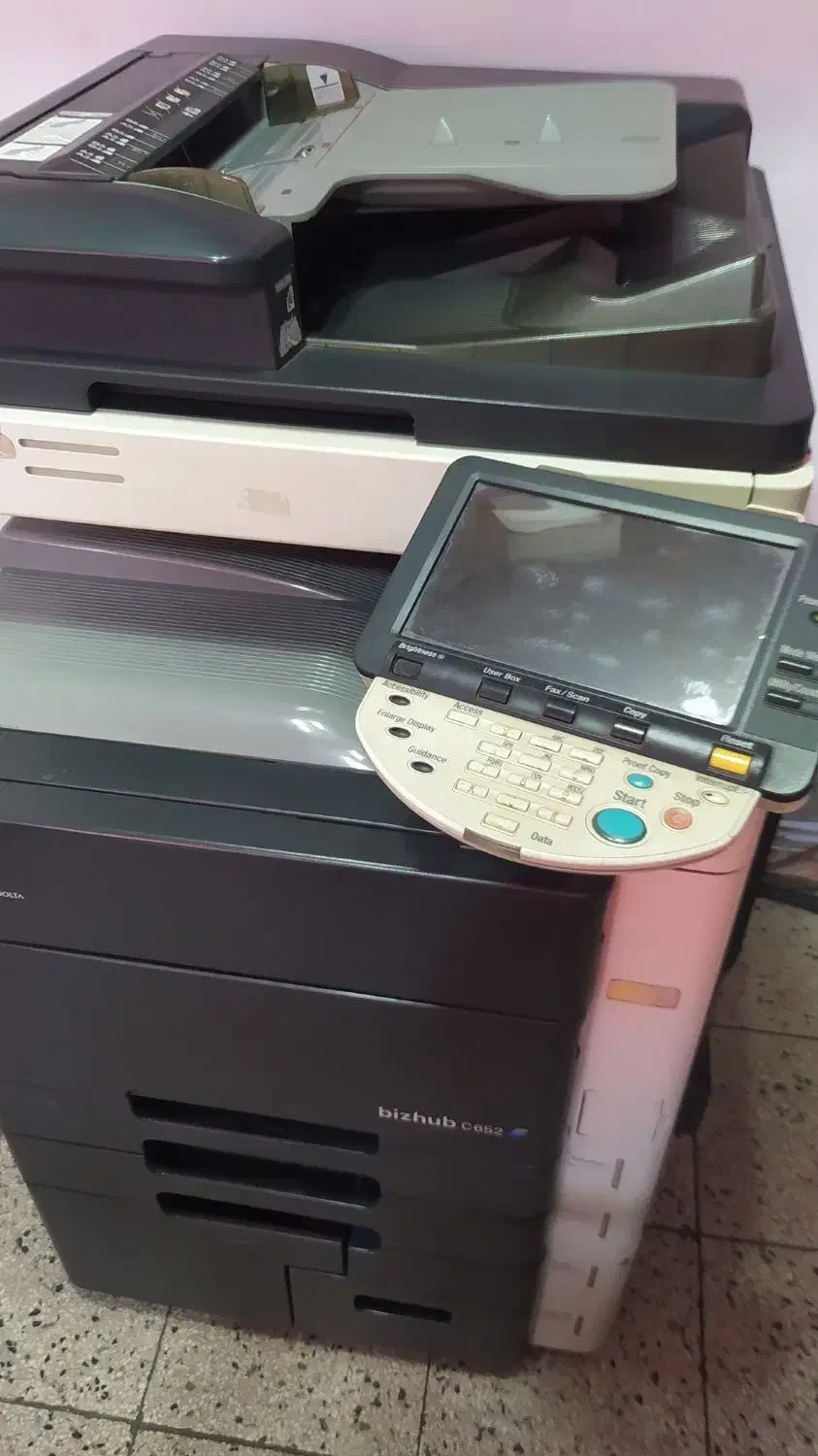 دستگاه کپی کونیکا سالم|پرینتر، اسکنر، کپی، فکس|قزوین, |دیوار