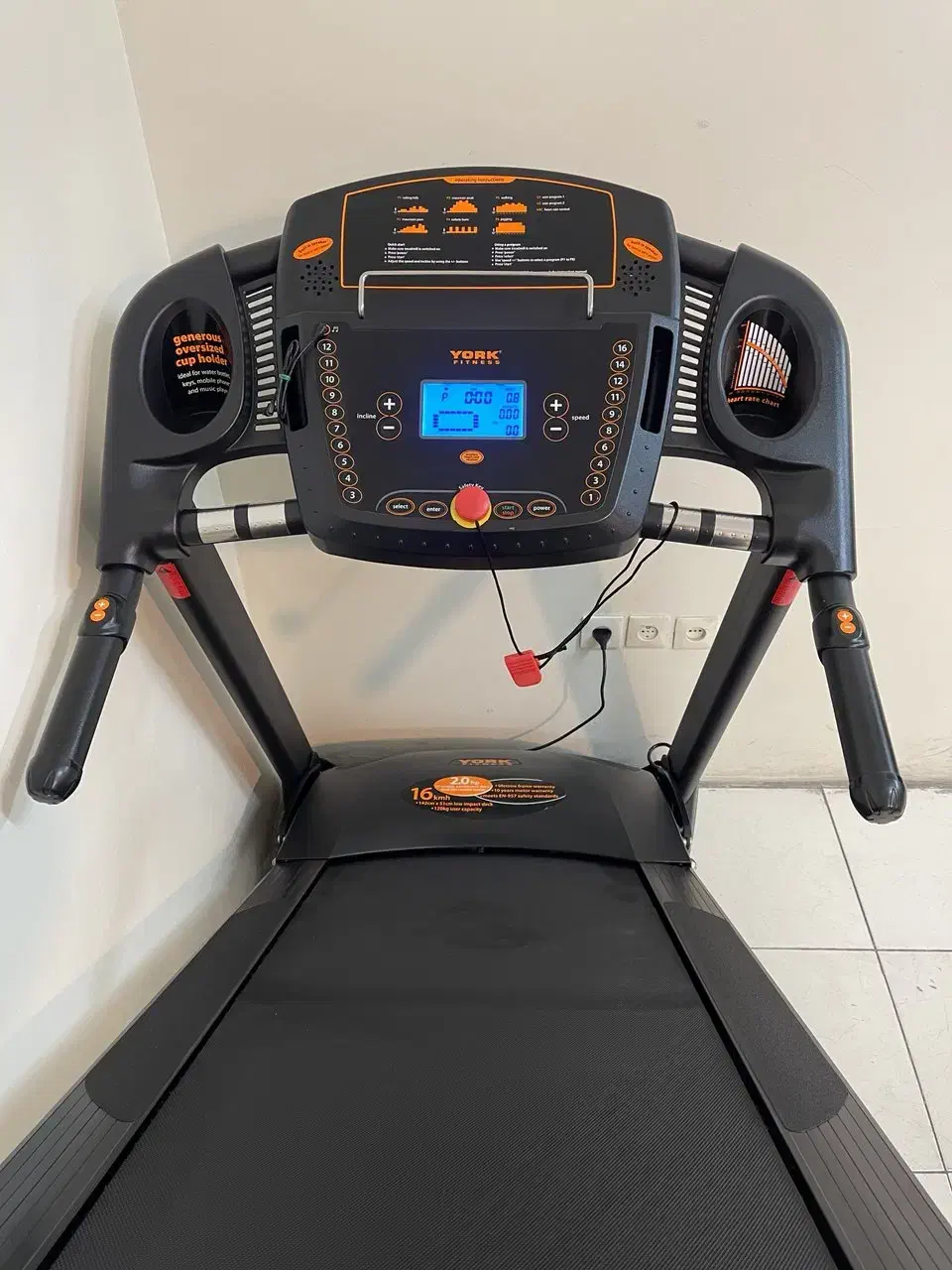 فروشنده تردمیل حرفه ای FITNESS باضمانت 24 ماه|تجهیزات ورزشی|تهران, پاسداران|دیوار