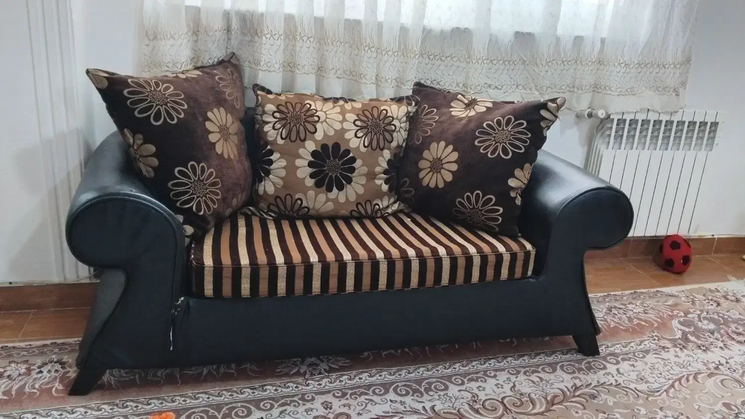 مبل چرم ۷ نفره|مبلمان خانگی و میز عسلی|فومن, |دیوار