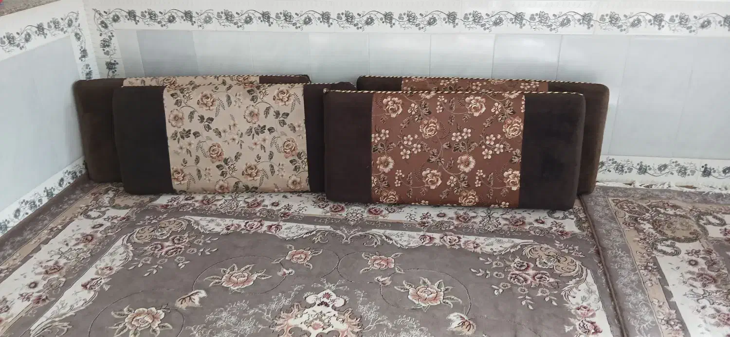 پشتی|پشتی|بن, |دیوار