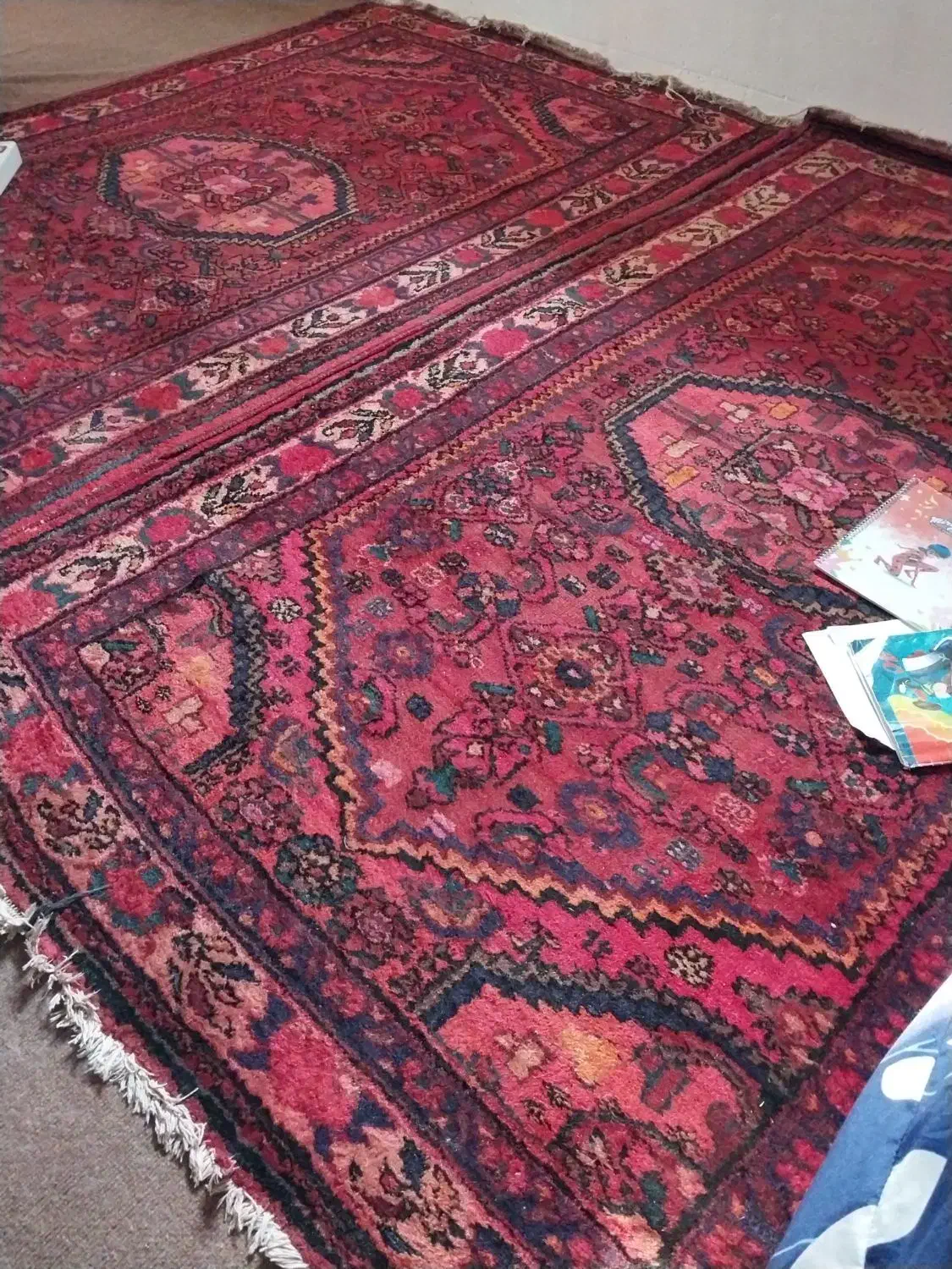 یه جفت قالیچه دستبافت قدیمی|فرش|سیاهکل, |دیوار