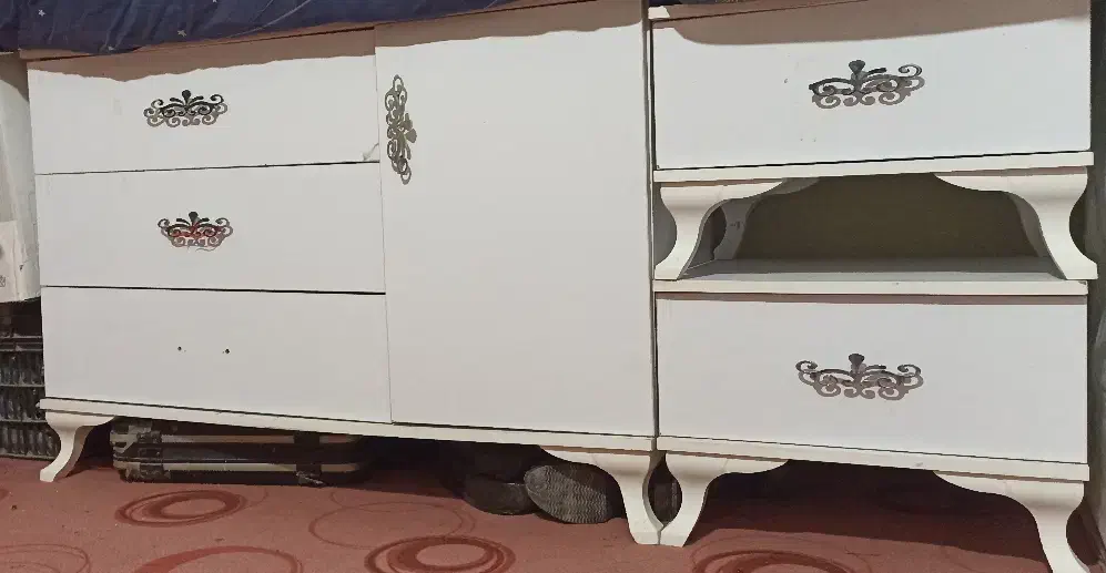 تخت دونفره و تخت دوطبقه ساعت درایول|تخت و سرویس خواب|بمپور, |دیوار