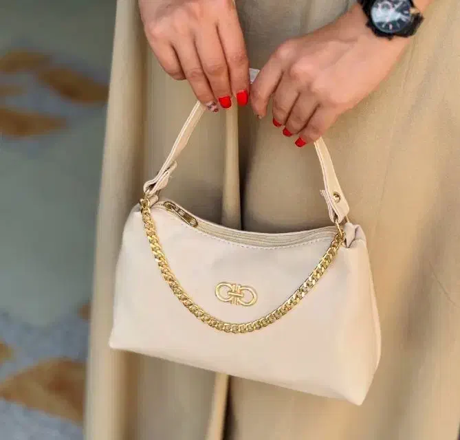 فروش انواع کیف شیک شروع قیمت از۹۹|کیف، کفش، کمربند|اندیمشک, |دیوار