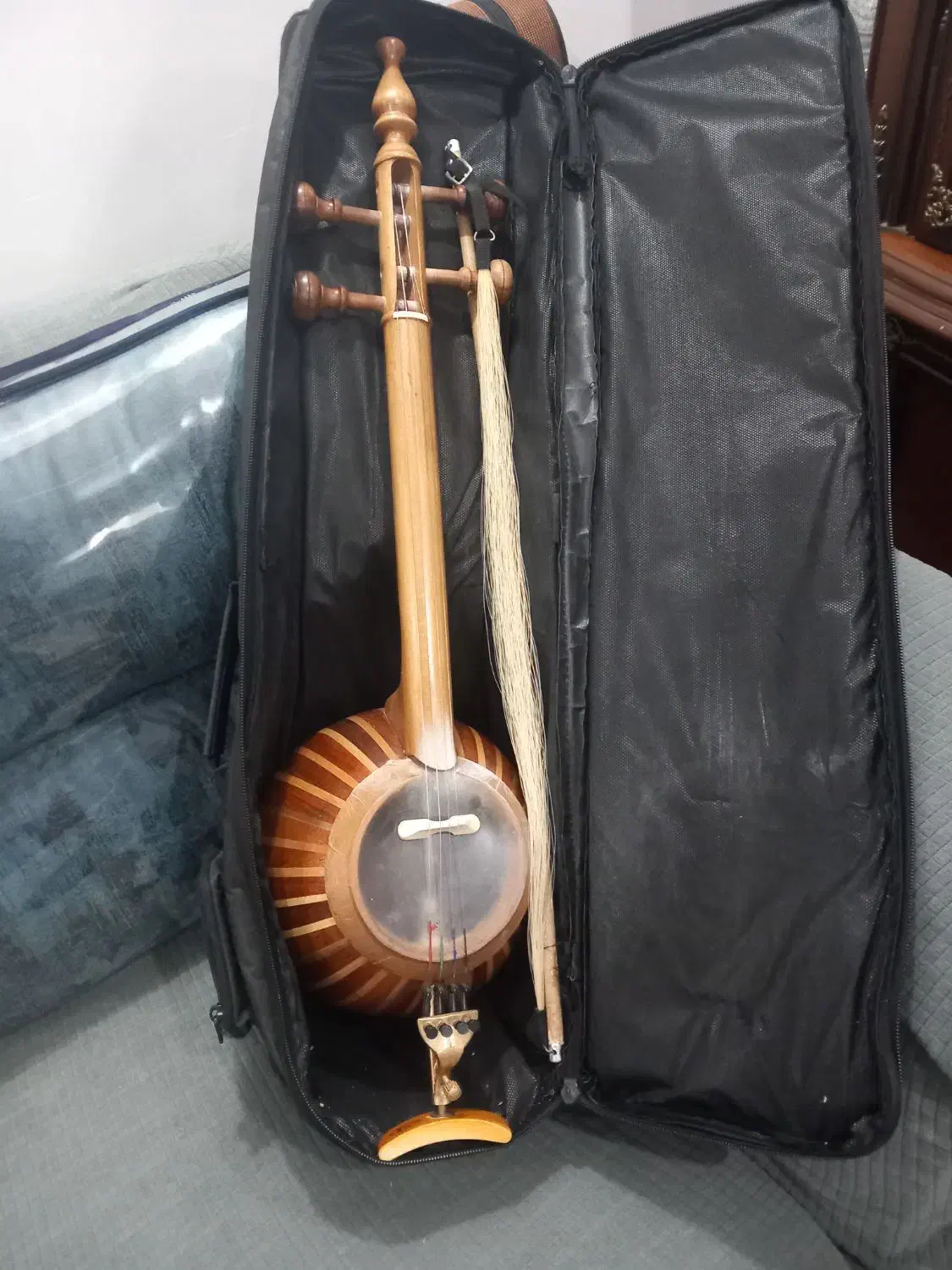 گمانچه حرفه ای خوش صدا|سازهای سنتی|رشت, کوی غلام نیا|دیوار