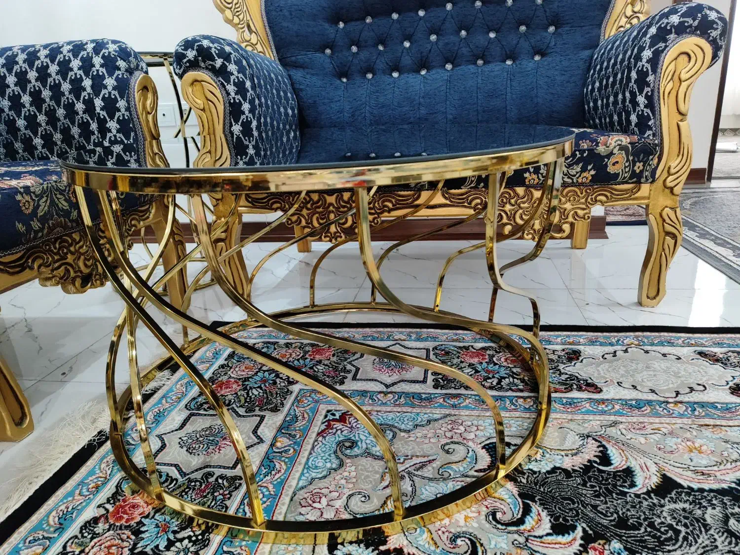 یه عدد میز عسلی بزرگ|مبلمان خانگی و میز عسلی|کهریزک, |دیوار