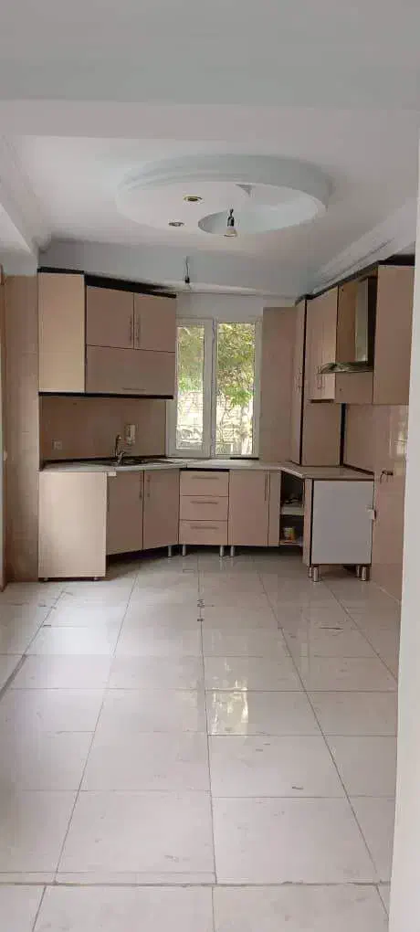 واحد۴۲متری پرنور آسانسور دار|اجارهٔ آپارتمان|تهران, سجاد|دیوار