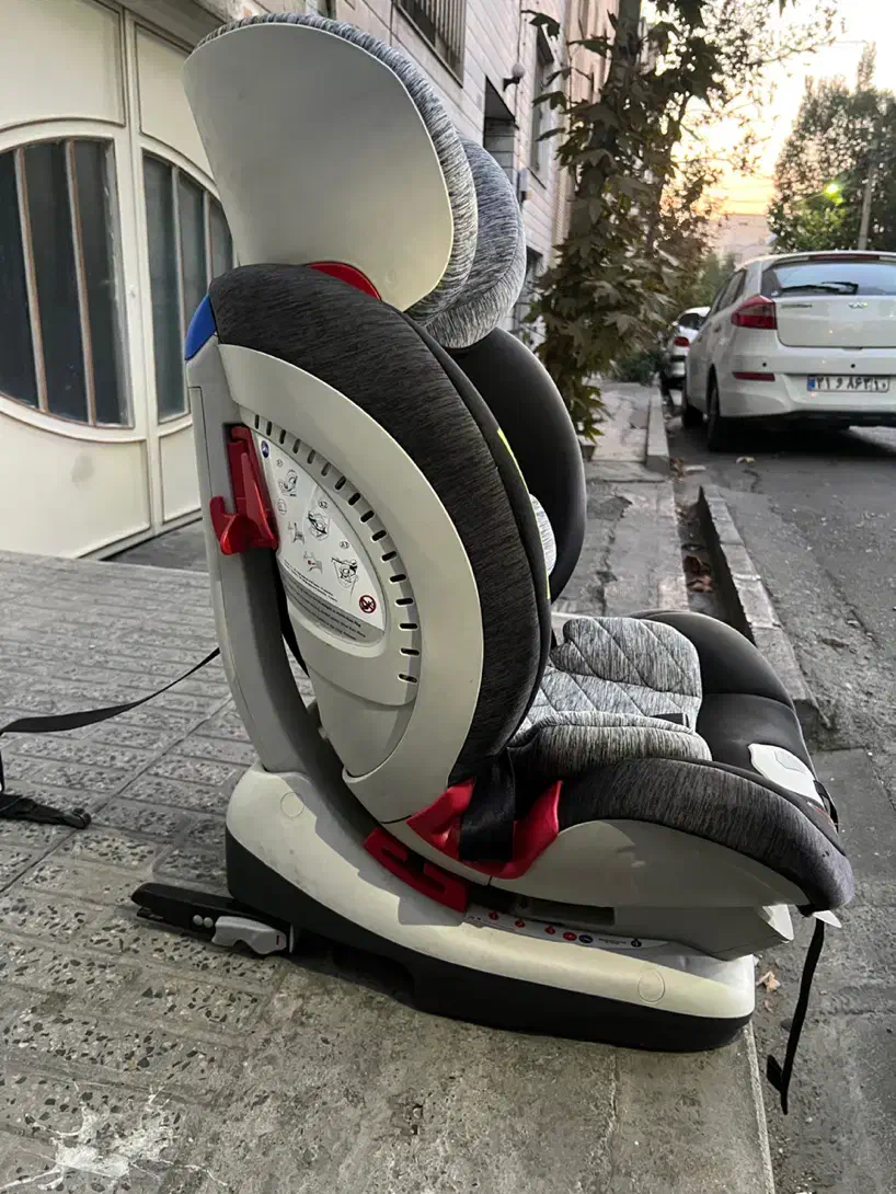 صندلی ماشین کودک مدل مایلر|تخت و صندلی بچه|تهران, شاهین|دیوار