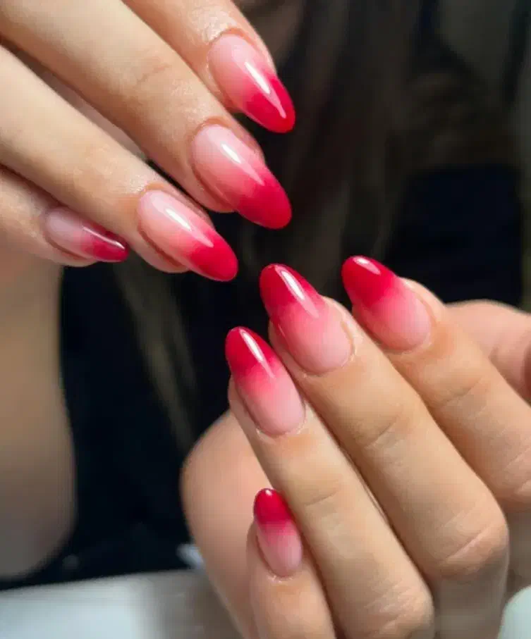 کاشت ناخن صدرا|خدمات آرایشگری و زیبایی|صدرا-فارس, فاز ۱|دیوار