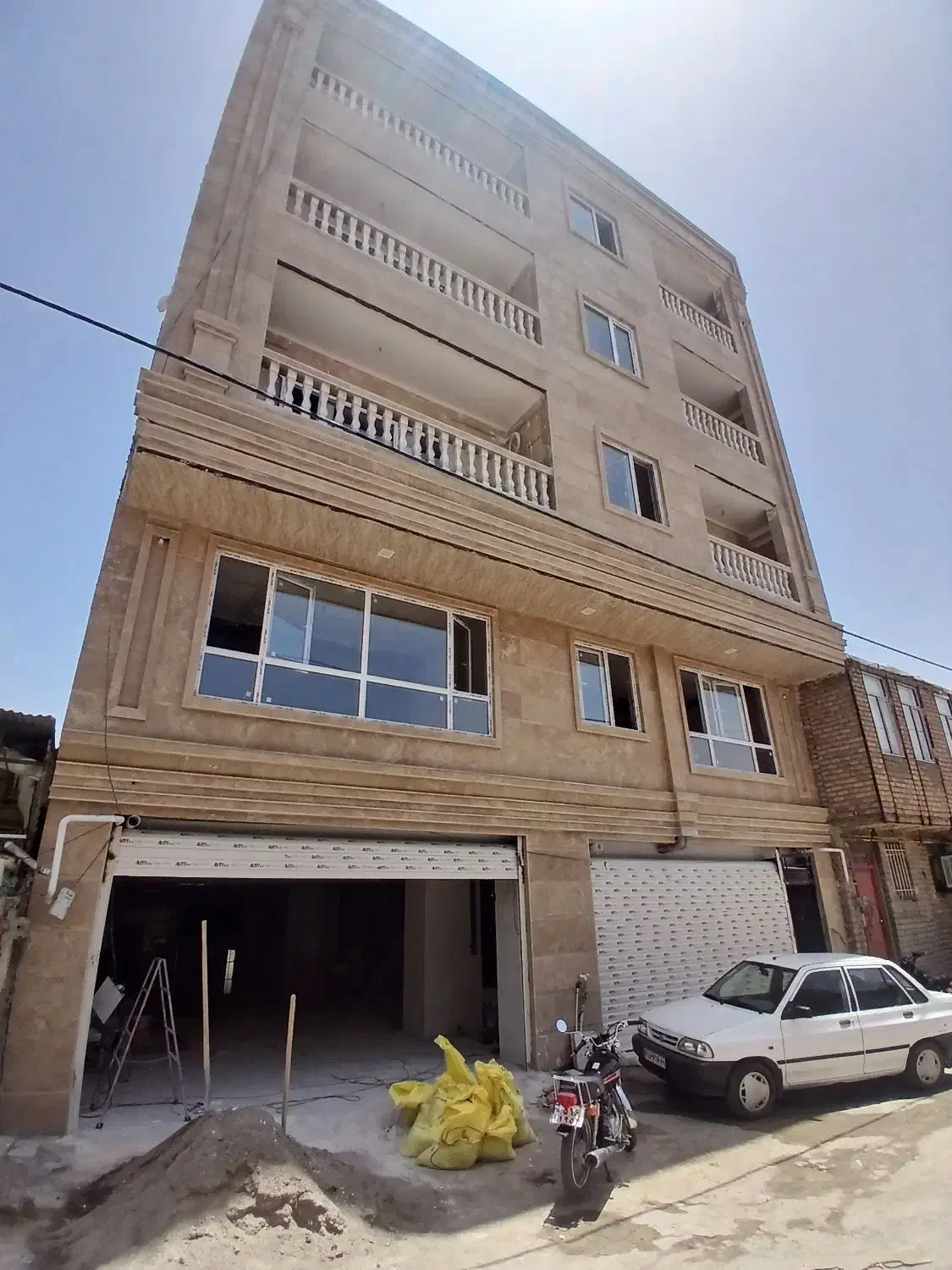 اپارتمان ۱۰۰ متری سند شیش دانگ|فروش آپارتمان|کنگاور, |دیوار