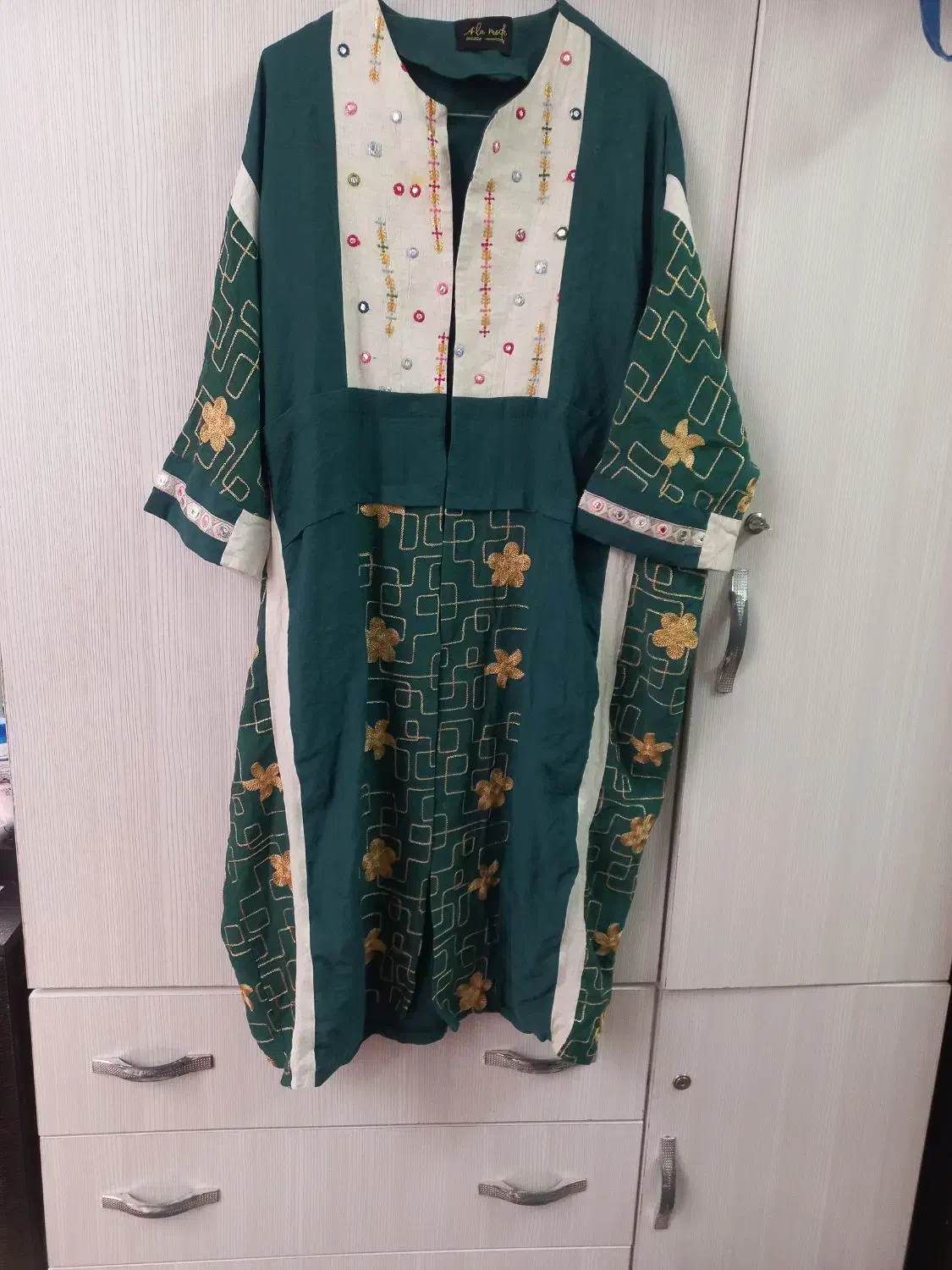 مجلسی ،مانتو|لباس|قم, شهرک امام حسن|دیوار