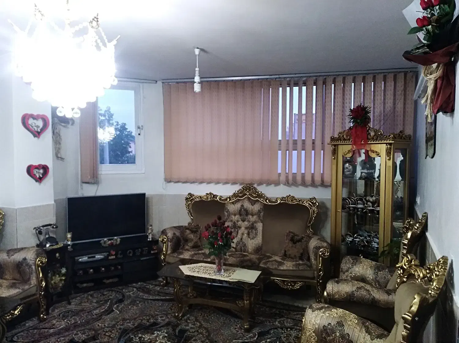 اجاره  کوتاه مدت از روزانه تا سالیانه ،نبش خ پروین|اجارهٔ کوتاه‌مدت آپارتمان و سوئیت|اصفهان, شیخ طوسی|دیوار