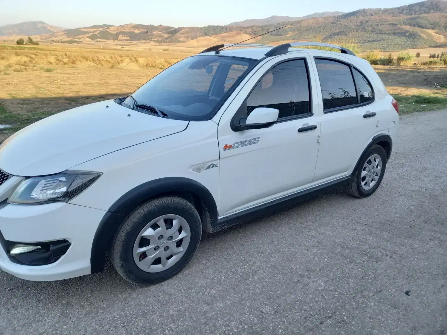 فروش یک دستگاه خودرو کوئیک|خودرو سواری و وانت|مینودشت, |دیوار