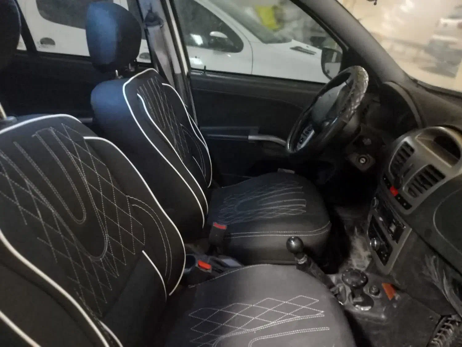 ماشین ساینا|خودرو سواری و وانت|شهرکرد, |دیوار