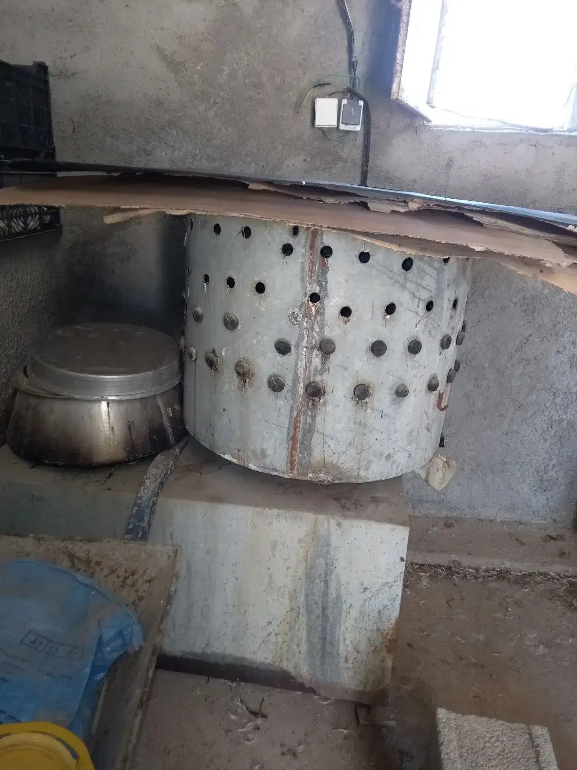 پرکن|لوازم جانبی حیوانات|یاسوج, |دیوار