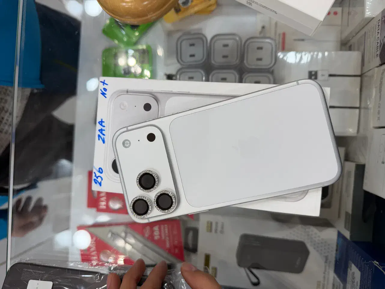 فروش گوشی آیفون ۱۷ پرو مکس آبی و سیلور|موبایل|دامغان, |دیوار