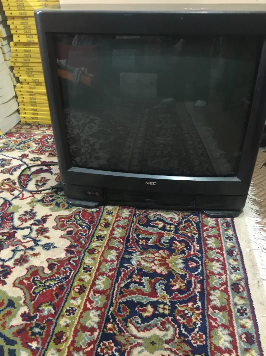 تلویزیون ۲۱اینچ|تلویزیون و پروژکتور|گرگان, |دیوار